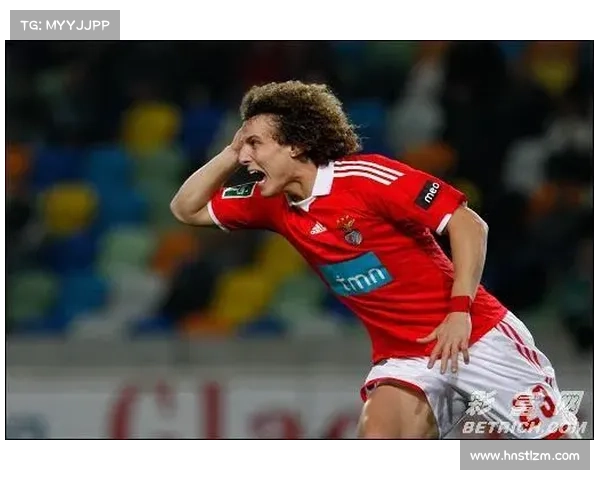 大卫路易斯足球生涯全面解读及其踢球位置分析