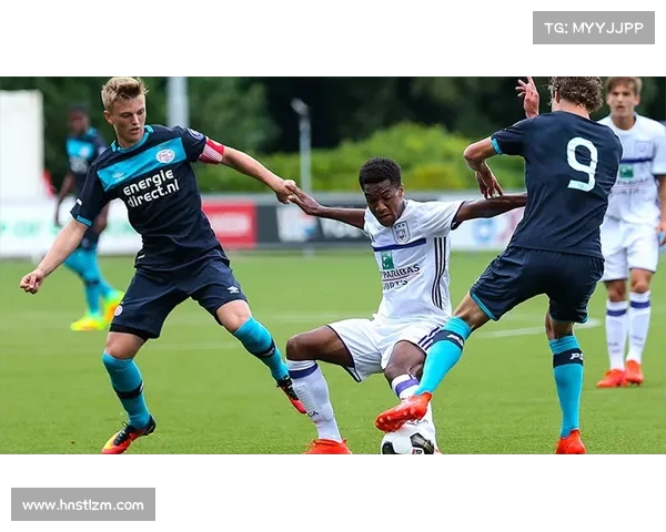 全景式探索埃因青年与阿贾青年球队文化的深度比较与传承路径研究 全景式探索埃因青年与阿贾青年球队文化的深度比较与传承路径研究